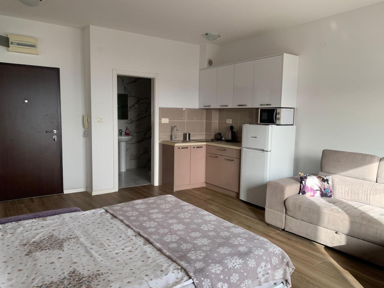 Apartments Gc 3 Rafajlovići Exteriör bild